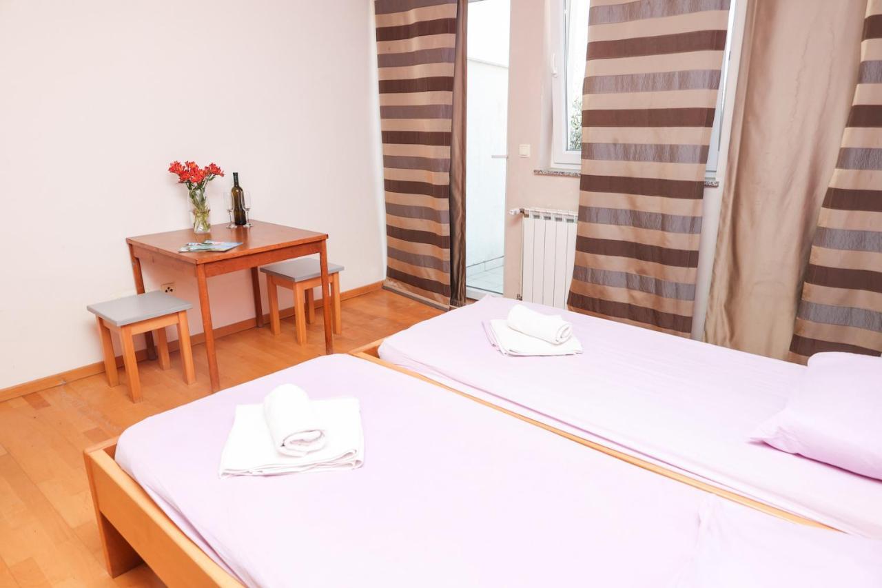 Hi Hostel Задар Экстерьер фото