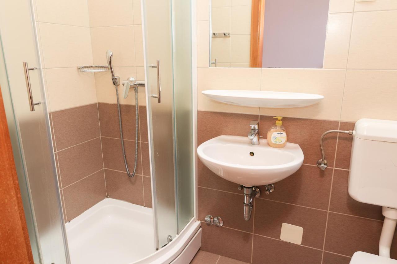 Hi Hostel Задар Экстерьер фото